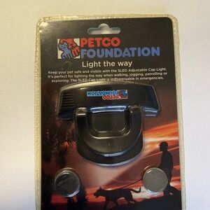 PETCO Foundation 5LED Adjustable Cap Light - Black